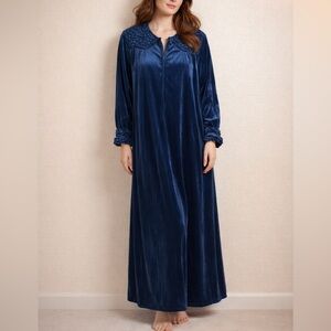 Blue Velvet Half Zip Nightgown